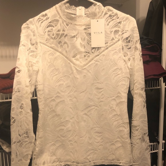 White lace long sleeve - Picture 1 of 1